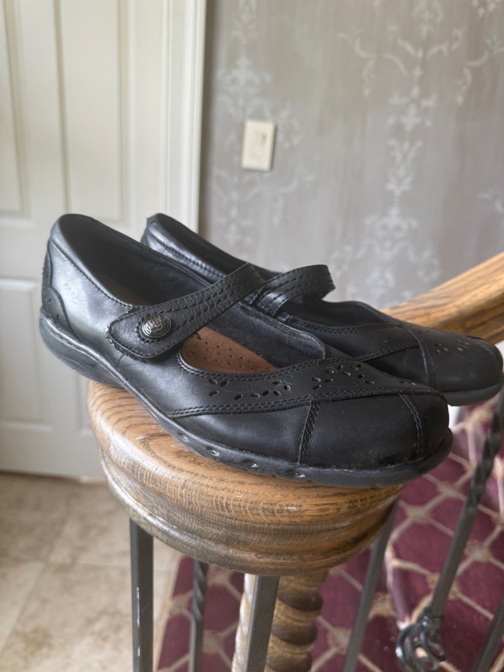 ROCKPORT COBB HILL ladies Mary Jane style slip on shoe very good cond size 9 1/2 - Picture 4 of 12